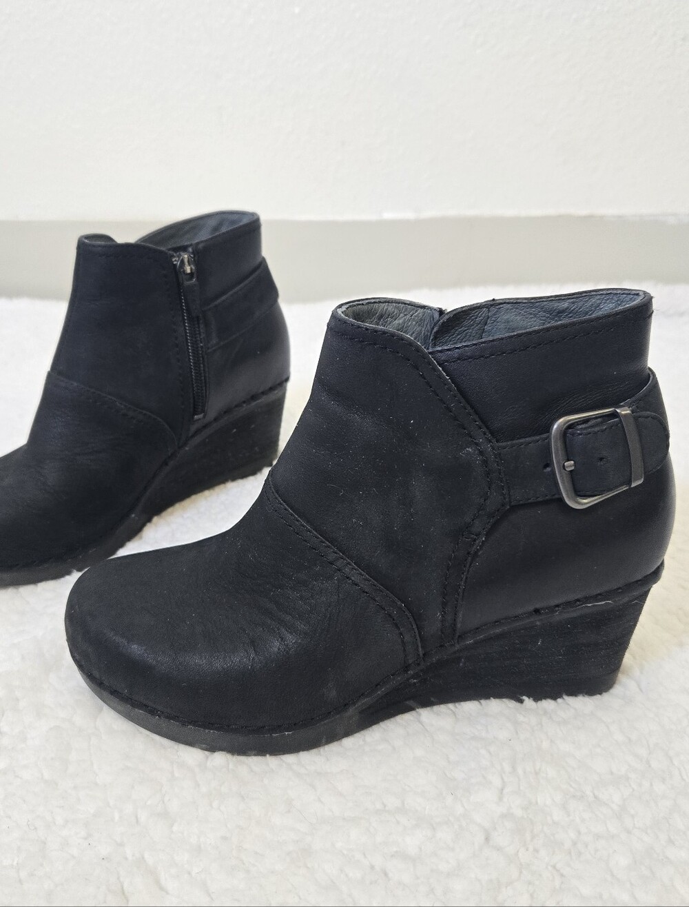 Dansko Shirley Wedge Leather Ankle Boots 36 (US 5.5-6) Black Leather Buckle